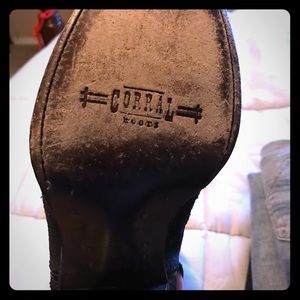 All leather Corral Women’s cowboy boots